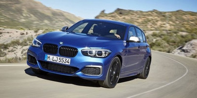 BMW 1 в новом варианте окраски кузова