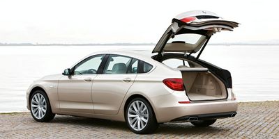 Багажник BMW 5 GT получил электропривод и увеличил объем на 100 литров